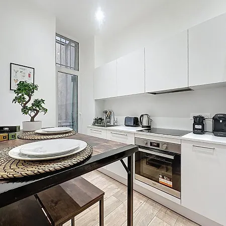 3 Air-conditioned With Unobstructed View Niza